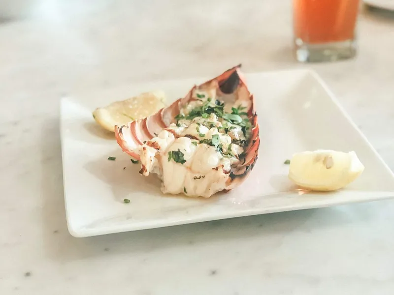 how-to-make-air-fryer-lobster-tail