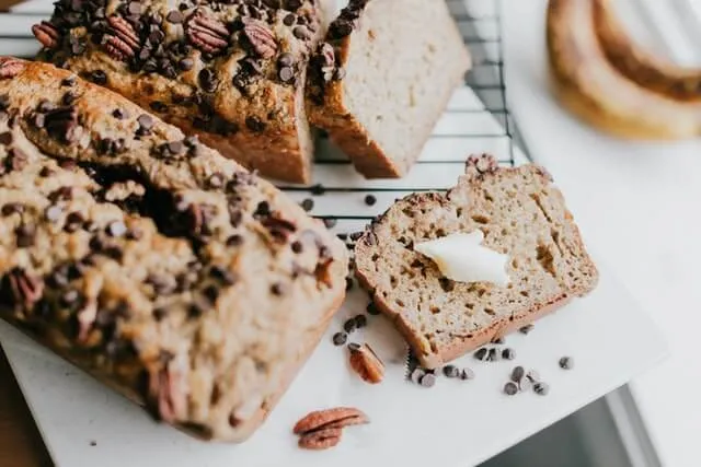 banana-bread-simple-recipe