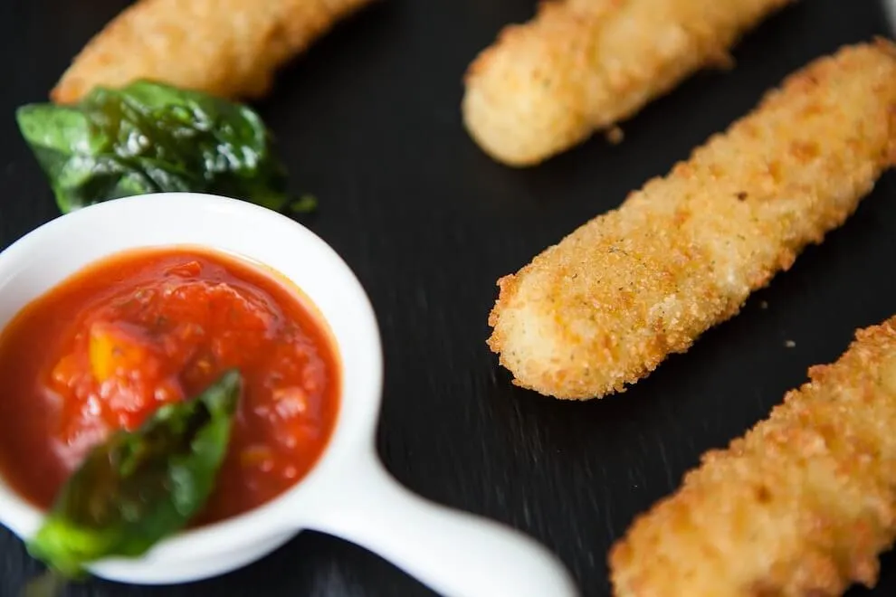 fried-mozzarella-quick-recipe