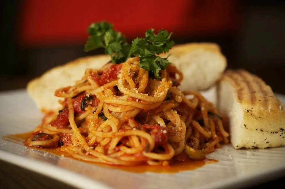 tuna-pasta-classic-italian-dish