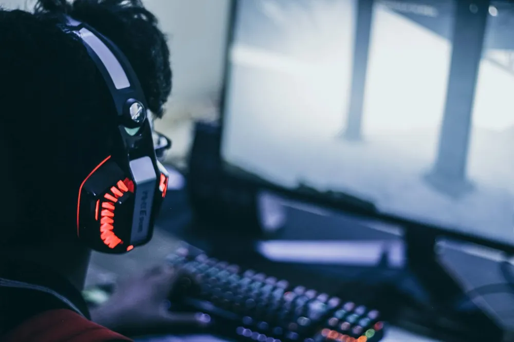 4-best-steam-deck-accessories