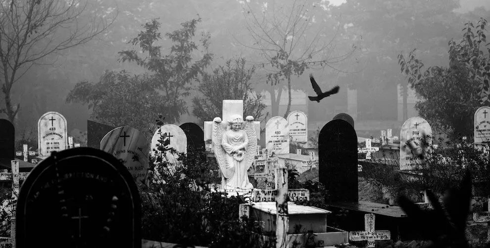 unusual-burial-customs