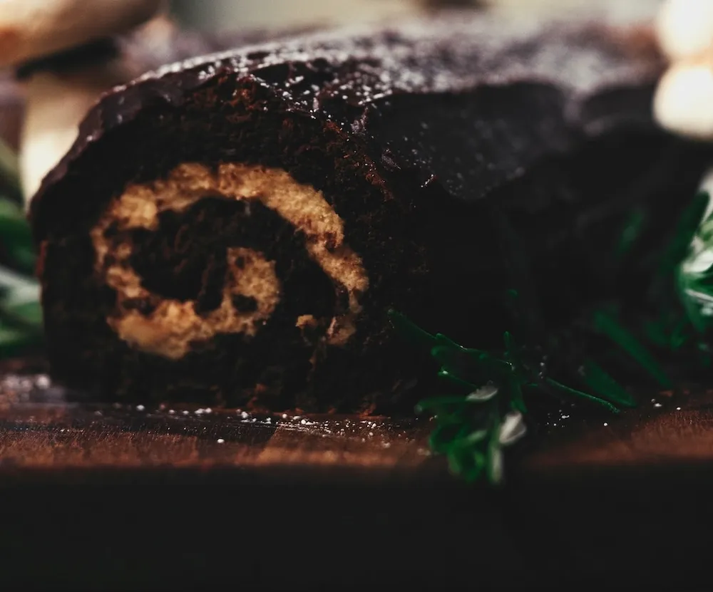 yule-log-tasty-easy-recipe-for-christmas